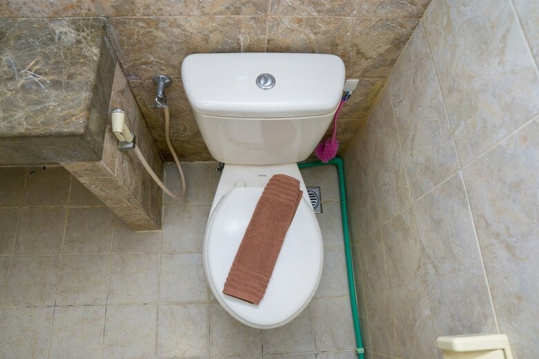 2br Galeri Ciumbuleuit Apartment With Private Bathtub