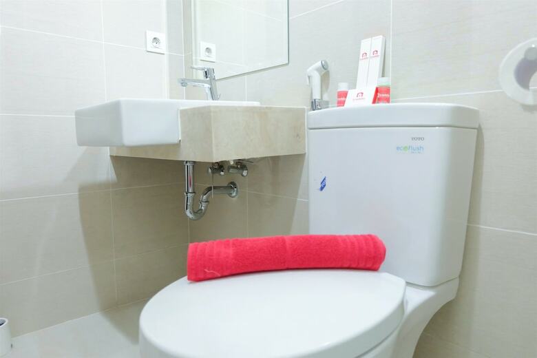 Best Studio Puri Mansion Apartment