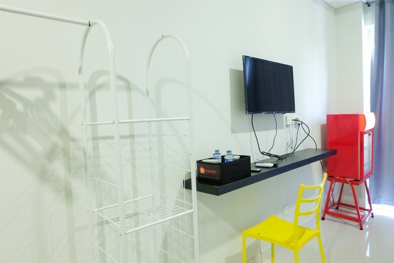 Best Studio Puri Mansion Apartment