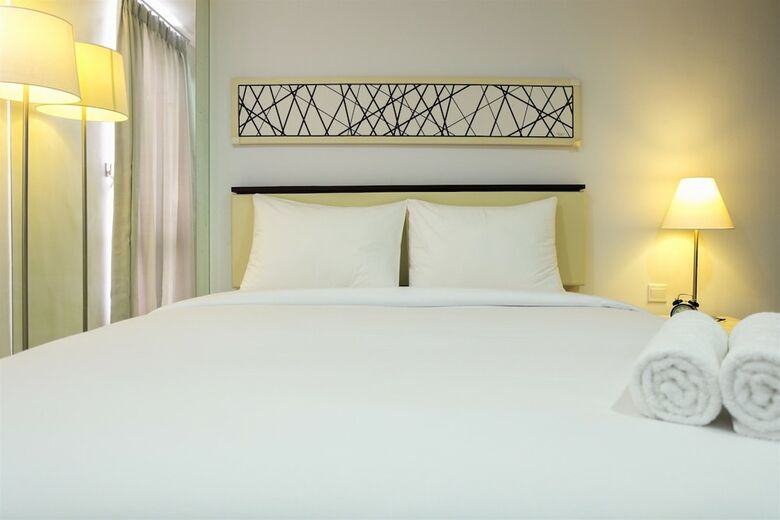 Studio Room Azalea Suites Apartment