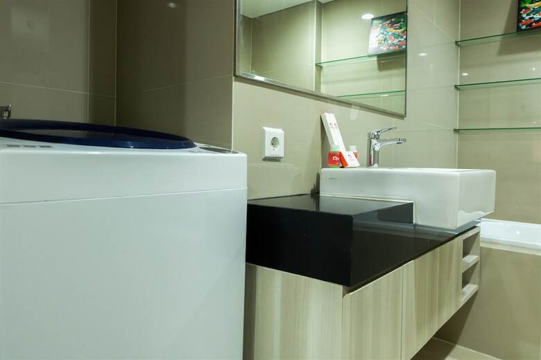 Studio Room Azalea Suites Apartment