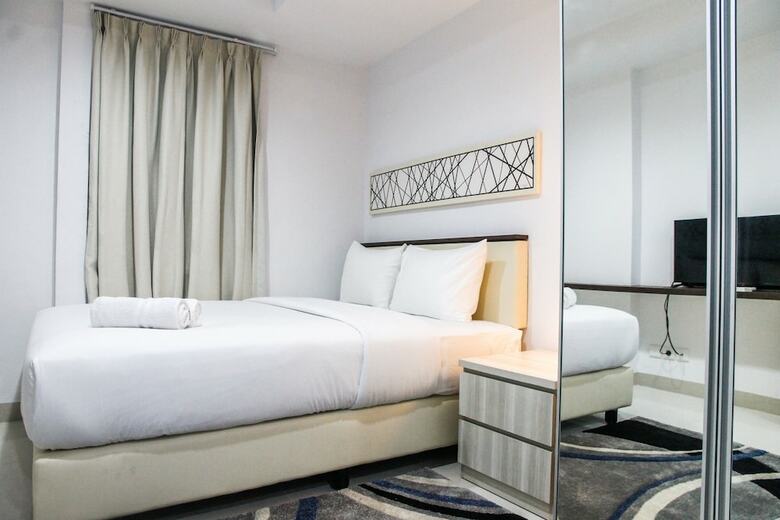 Cozy Studio Room Azalea Suites Apartment