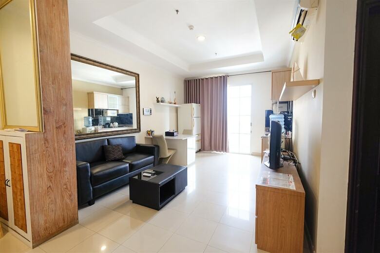 Spacious 2br Bellezza Apartment