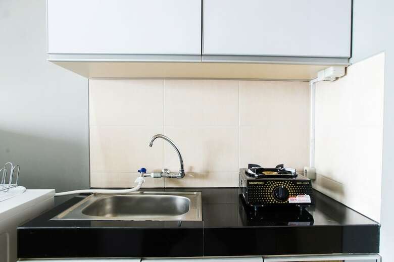 Modern And Cozy Studio Room @ Oasis Apartment