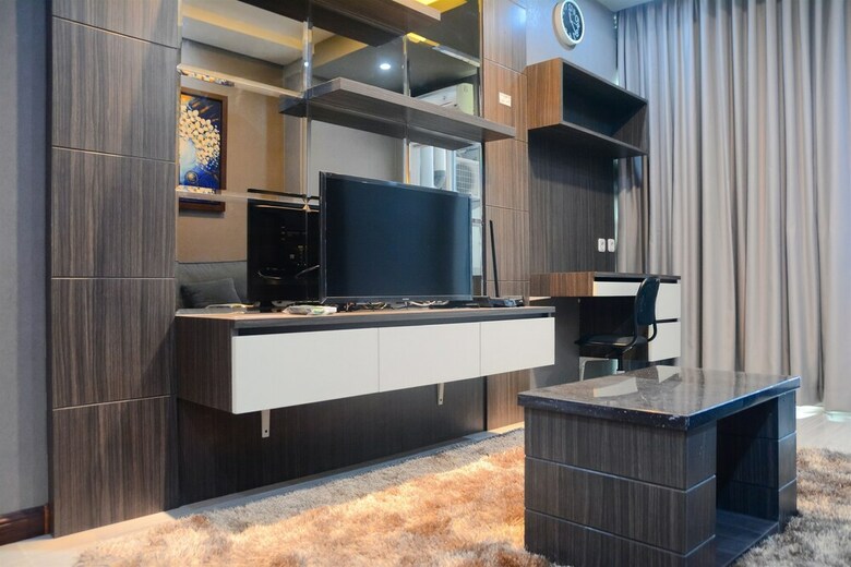 Homey And Elegant 2br Gallery West Apartment