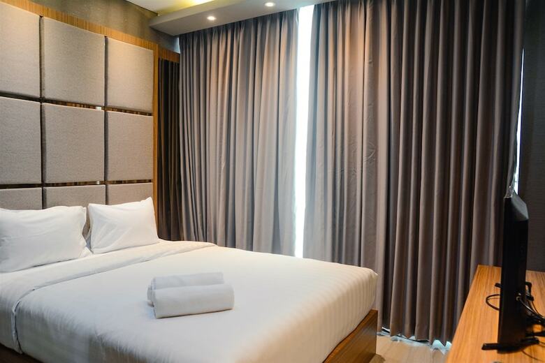 Homey And Elegant 2br Gallery West Apartment