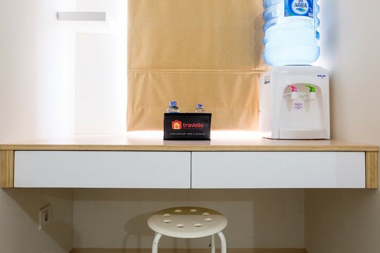 Best Price Studio At The Springlake Apartment