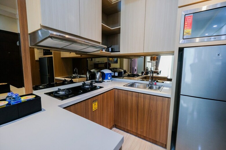 New 2br Gallery West Apartment