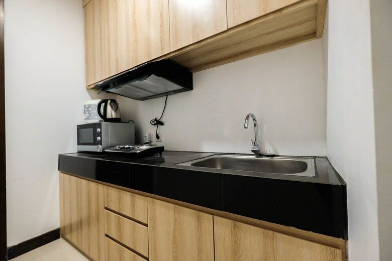 3br Apartment For 6 Pax At Gallery West Residence