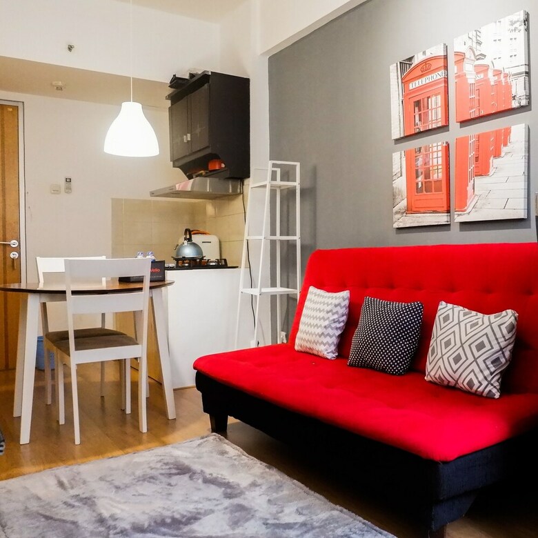 Elegant 2br Apartment At Puncak Permai