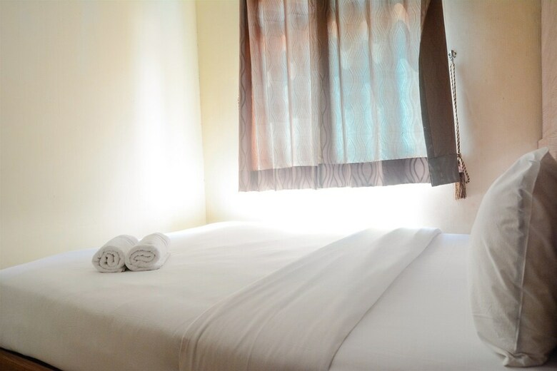 2br Grand Emerald Apartment