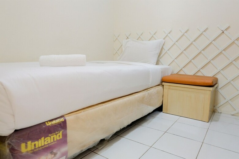 Spacious 2br Gading Nias Apartment