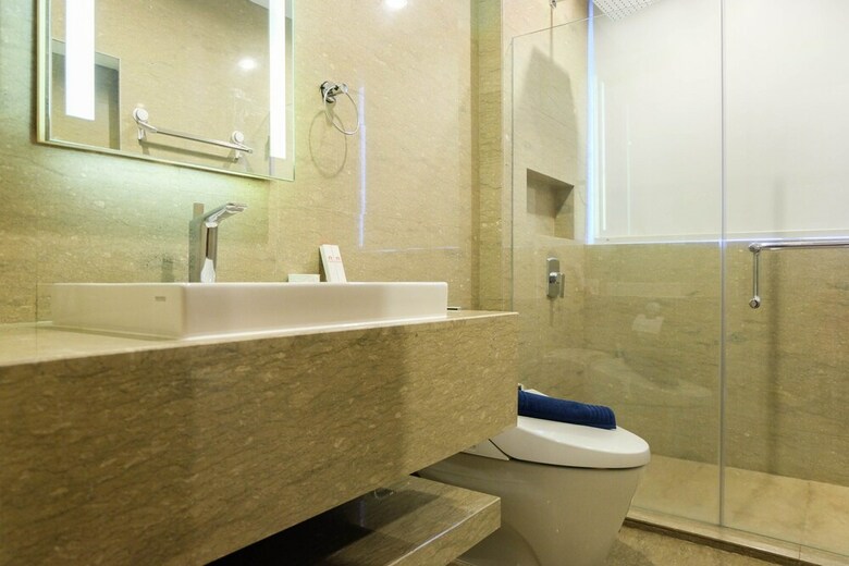 Spacious 2br Apartment At 1 Park Avenue