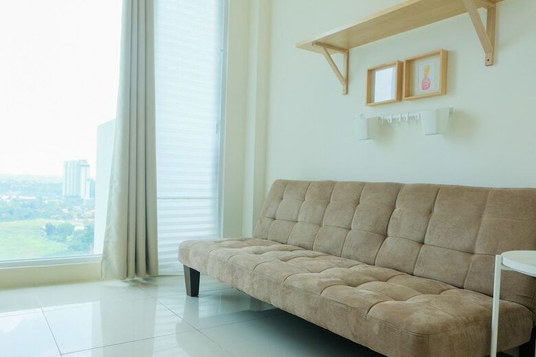 Tree Park Studio Apartment With Sofa Bed