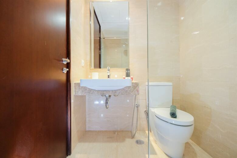 Comfortable Studio At Menteng Park Apartment