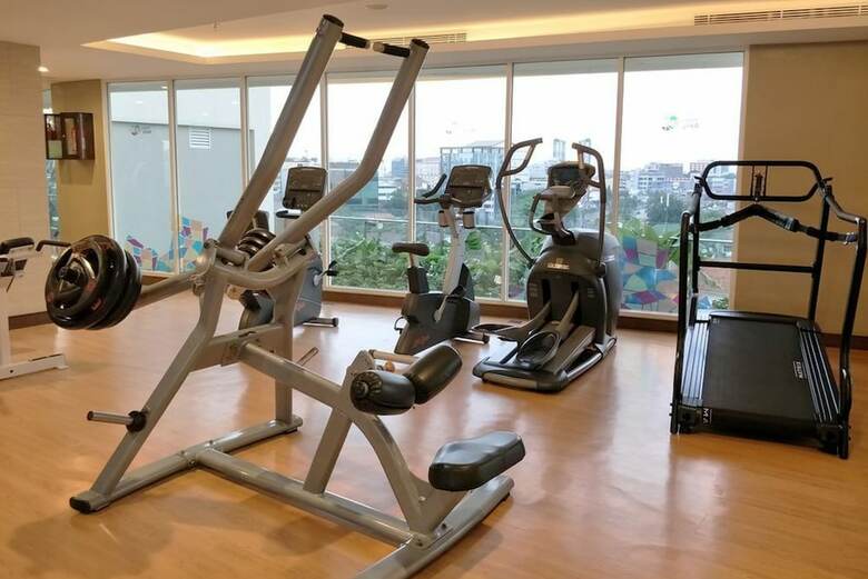 Comfortable Studio At Menteng Park Apartment