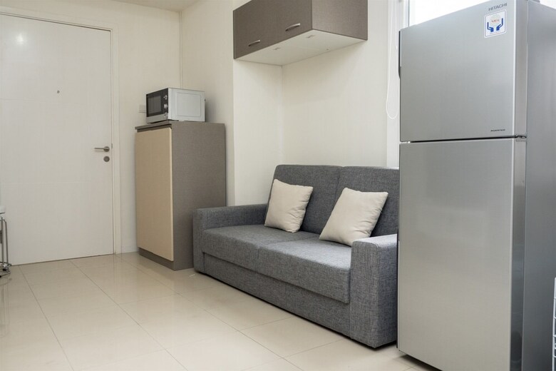 Modern 2br Apartment At Parahyangan Residence