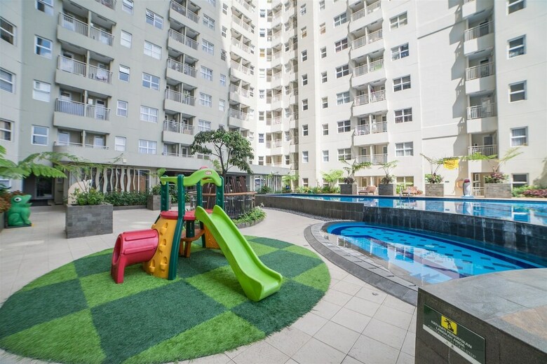 Modern 2br Apartment At Parahyangan Residence