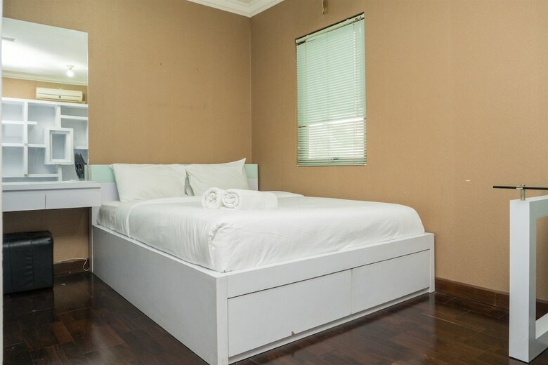 Spacious Studio Room At Majesty Apartment