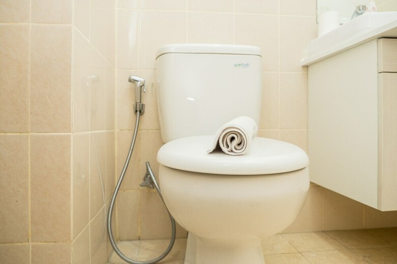 Relaxing 2br Apartment At Parahyangan Residence