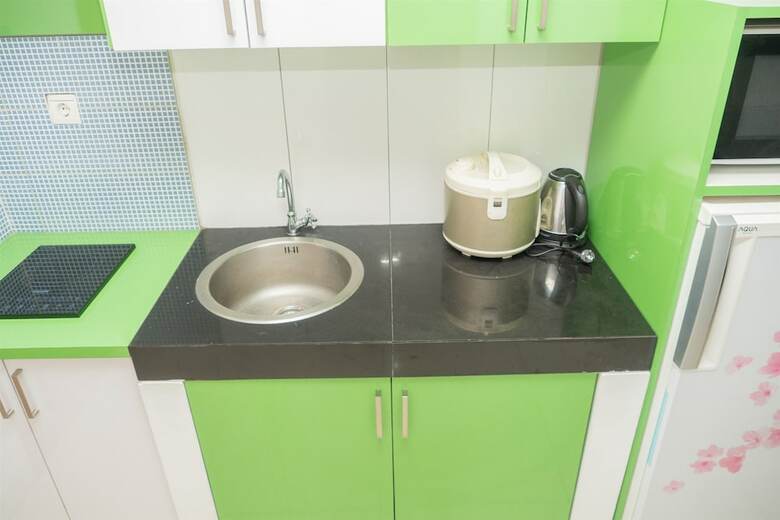 Studio Room At Dago Suites Apartment Near Itb