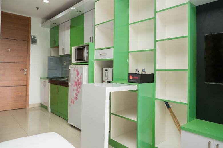 Studio Room At Dago Suites Apartment Near Itb