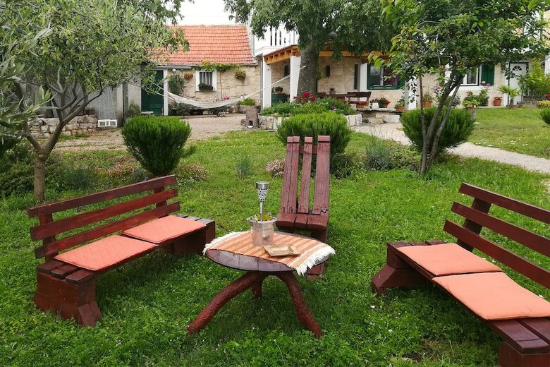 House Kuna