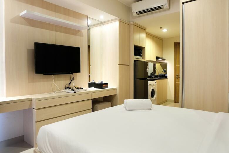 Artistic Studio Apartment At The Oasis Cikarang