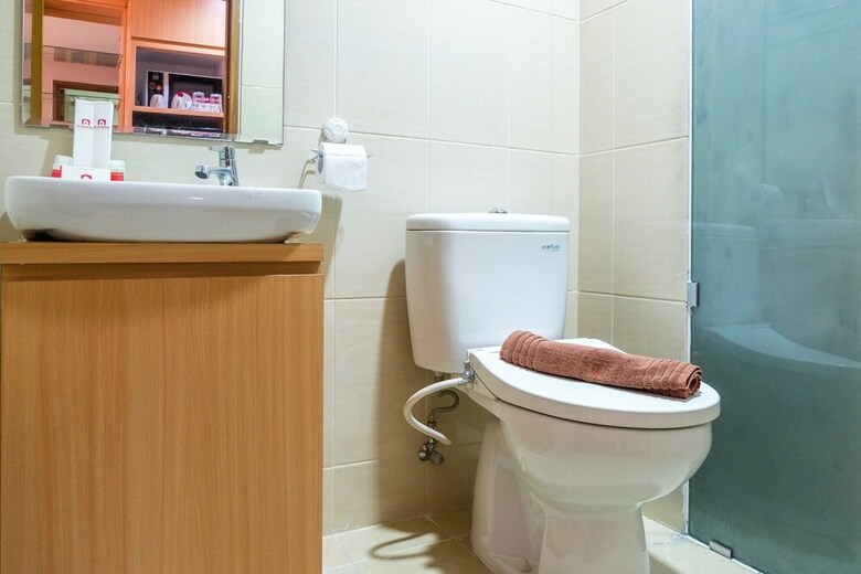 Luxurious Studio The Oasis Apartment