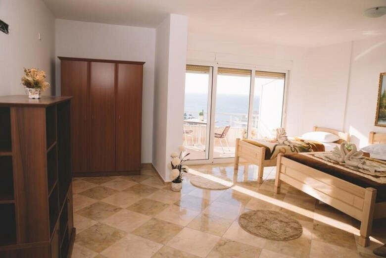 Hotel Panorama Apartments & Rooms