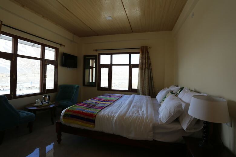 Hotel Spiti Heritage Himalayan Brothers