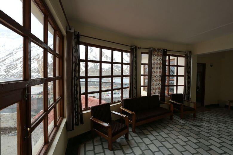 Hotel Spiti Heritage Himalayan Brothers