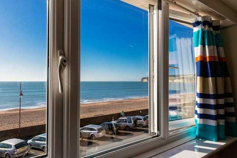 Mariners Beachside B&B