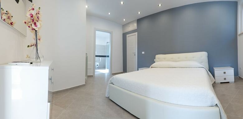 Bed & Breakfast Golden Residence
