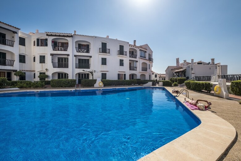 Apartamentos Sea Paradise