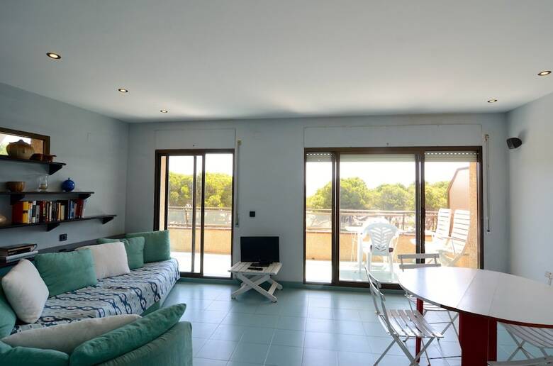 Apartamento La Pineda I 19 3-6
