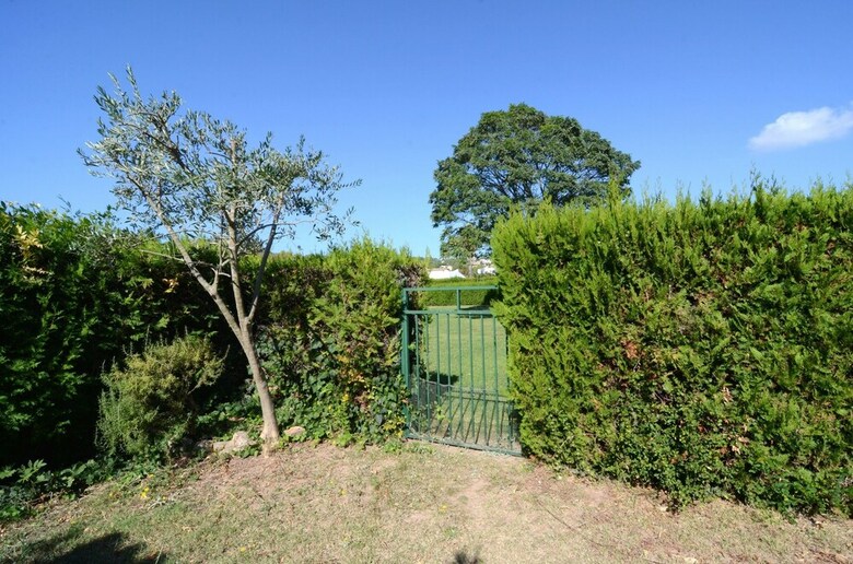 Casas Les Acacie