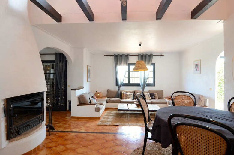 Casas Les Acacie