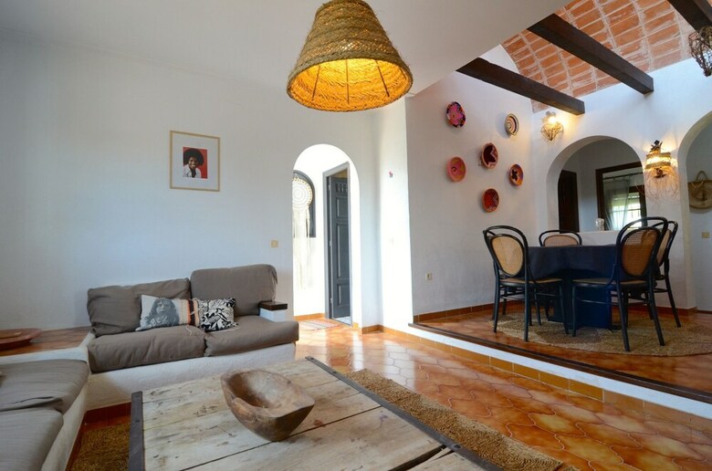 Casas Les Acacie