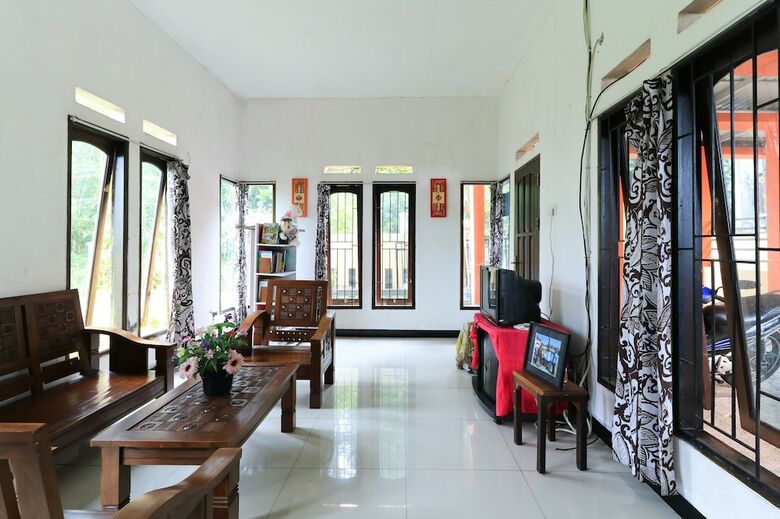 Hotel Sentosa 76 Guest House