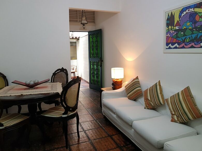 Apartamentos Leblon Pra�a Antero de Quental