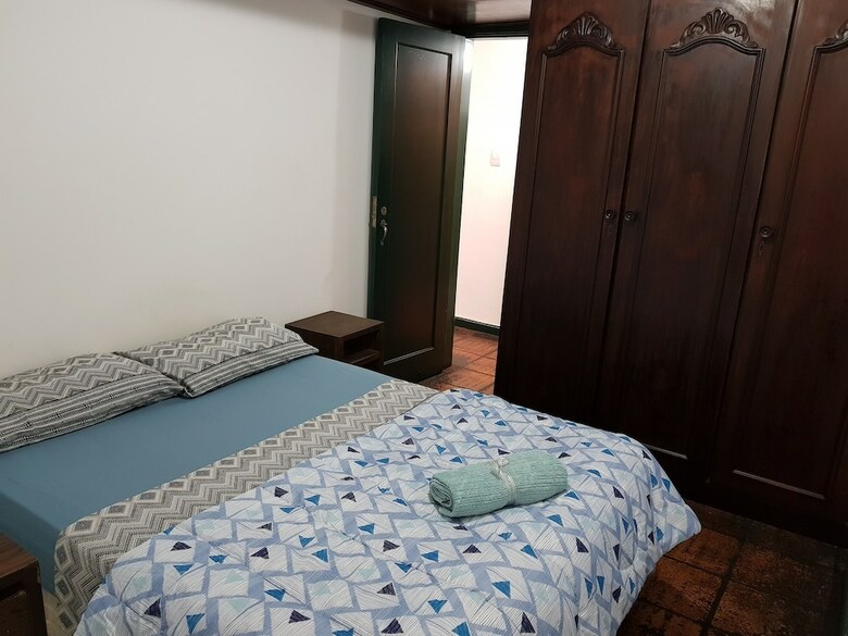 Apartamentos Leblon Pra�a Antero de Quental