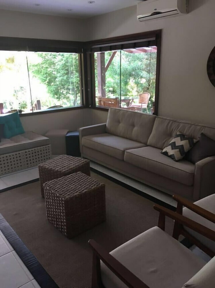 Linda Casa 4 Quartos Em B�zios