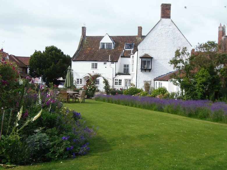Garden Wing