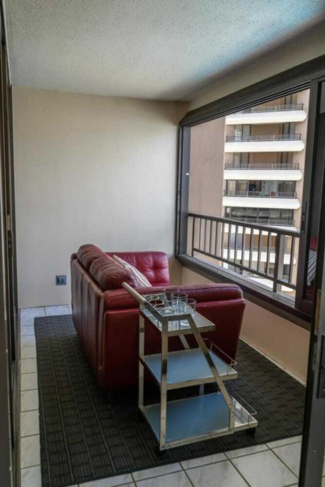 Discovery Bay 1717