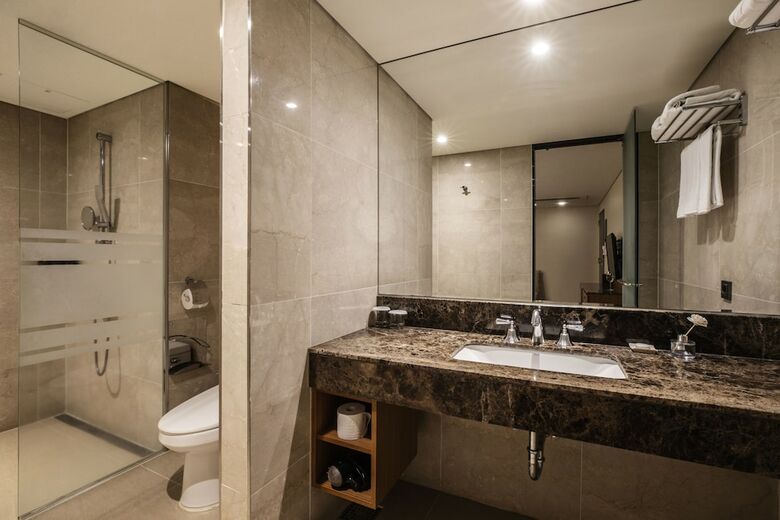 Hotel Kennystory Premium Jeju Yeondong