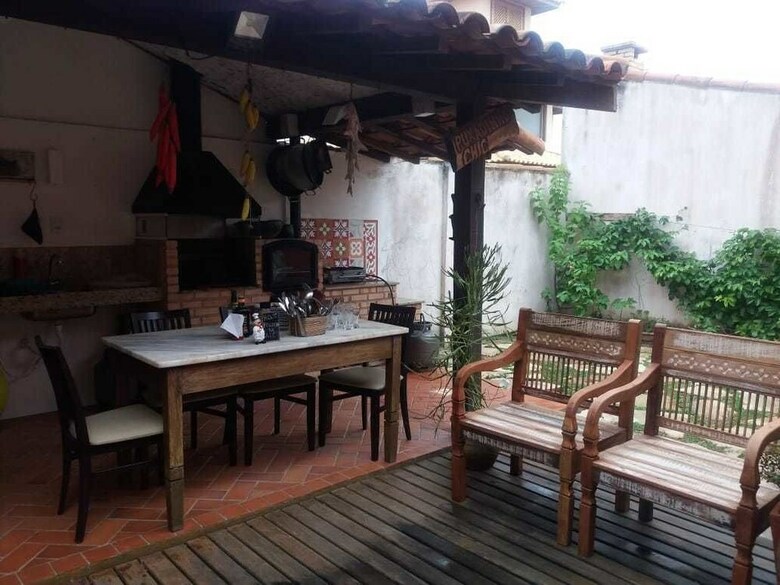 Apartamentos Casa Em Condom�nio Manguinhos - B�zios