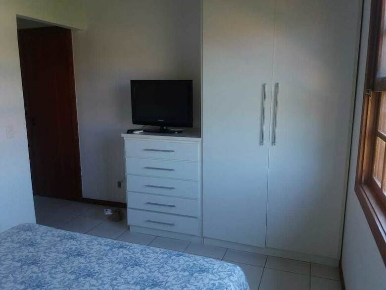 Apartamentos Casa Em Condom�nio Manguinhos - B�zios