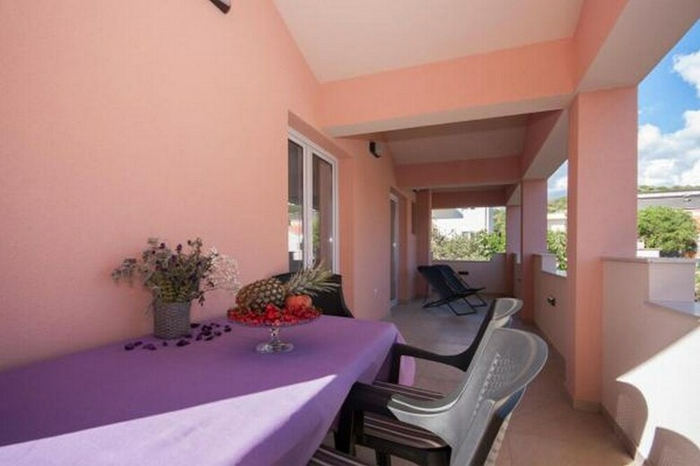 Apartment Perla