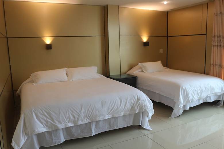 Hotel F Sur Inn
